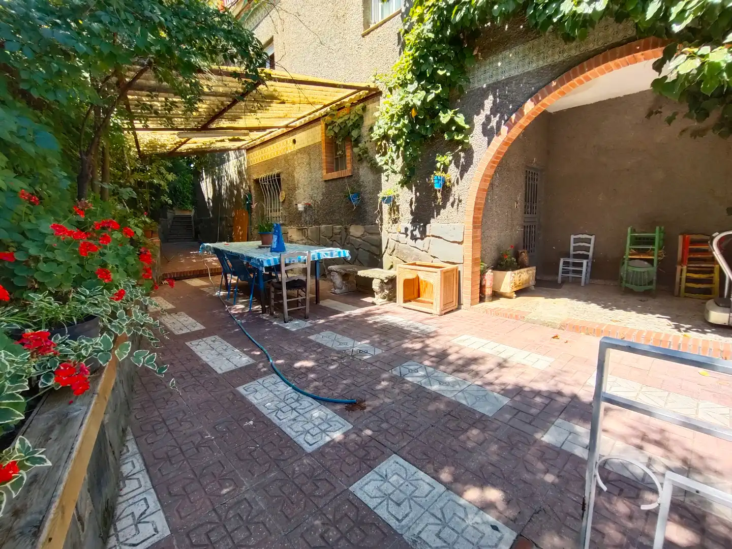 Terrassa de Casa o xalet en venda en La Zubia amb Aire condicionat, Calefacció i Jardí privat