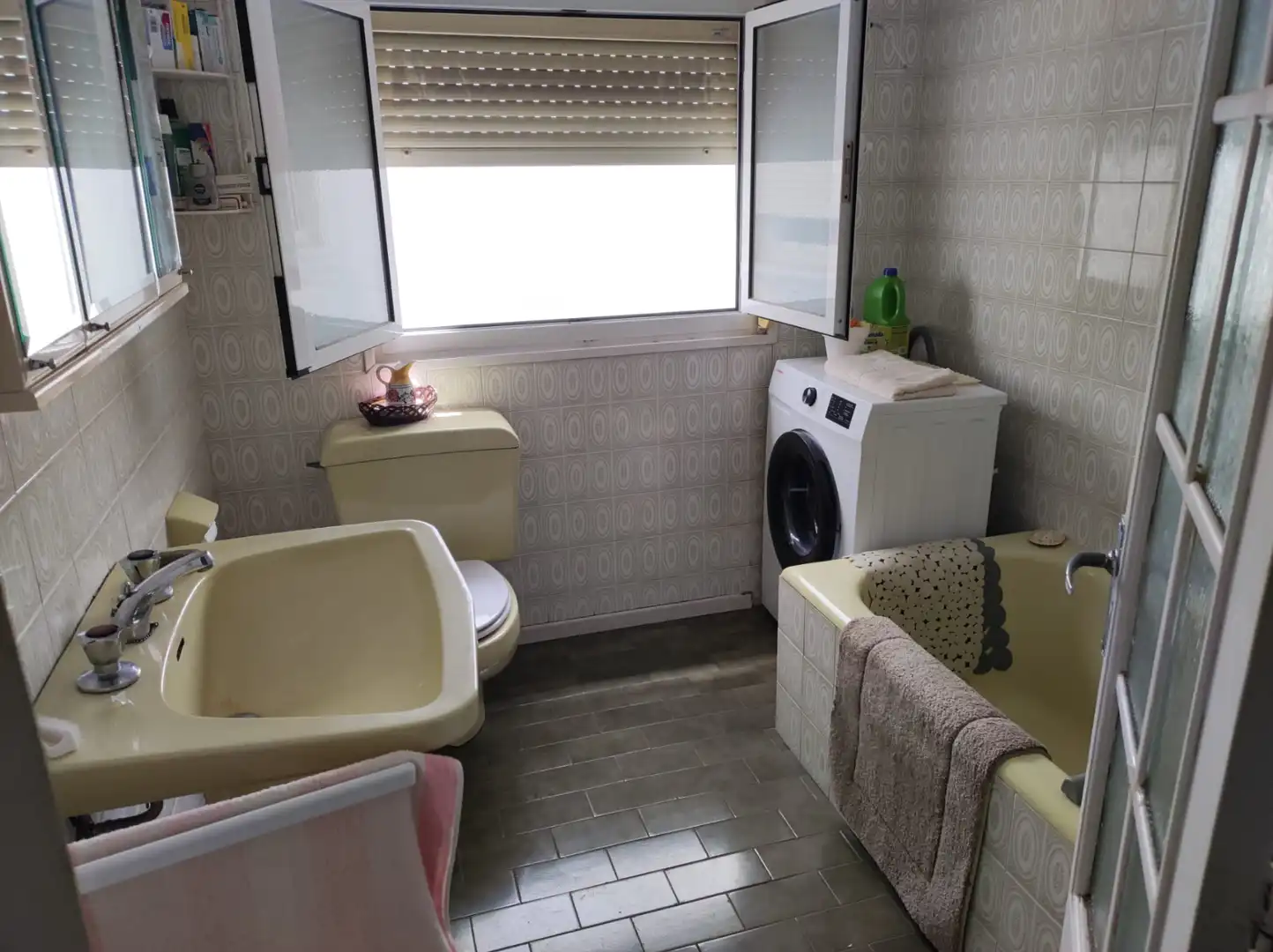 Baño de Piso en venta en Málaga con Aire acondicionado, Calefacción y Amueblado