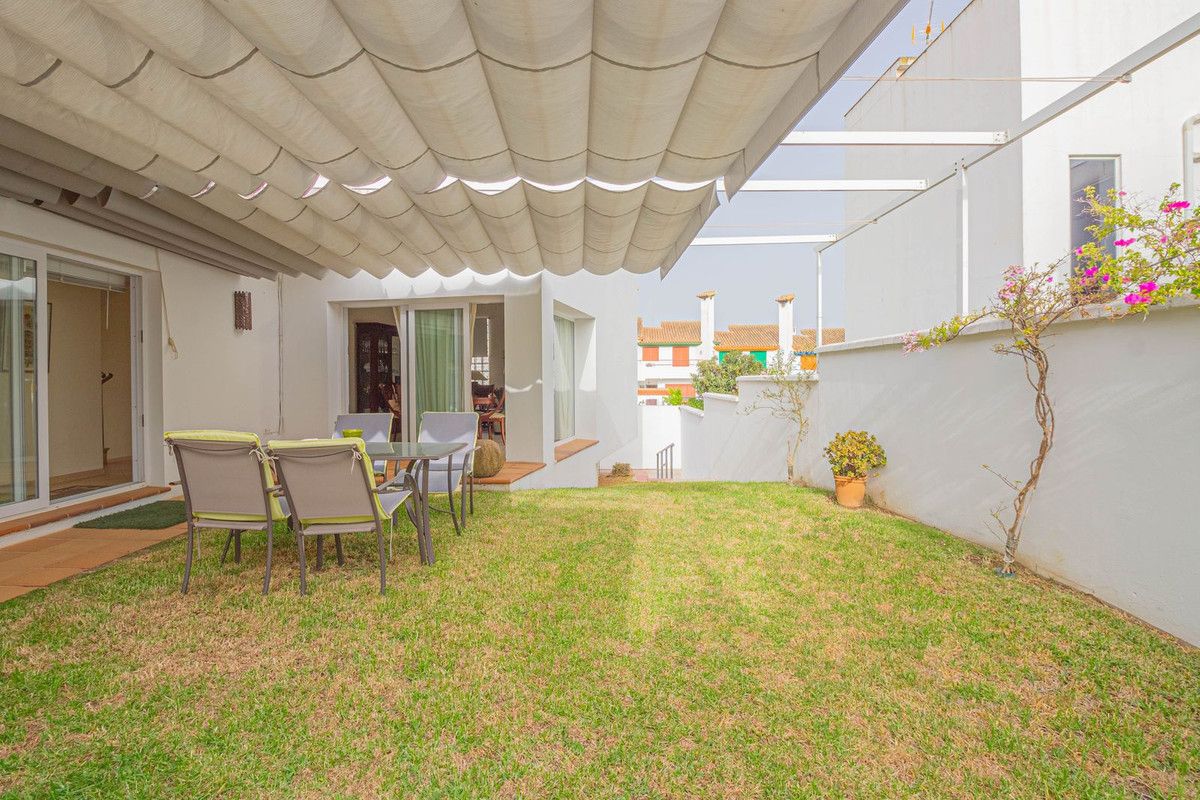 Jardín de Casa o chalet en venta en La Línea de la Concepción con Aire acondicionado, Jardín privado y Terraza