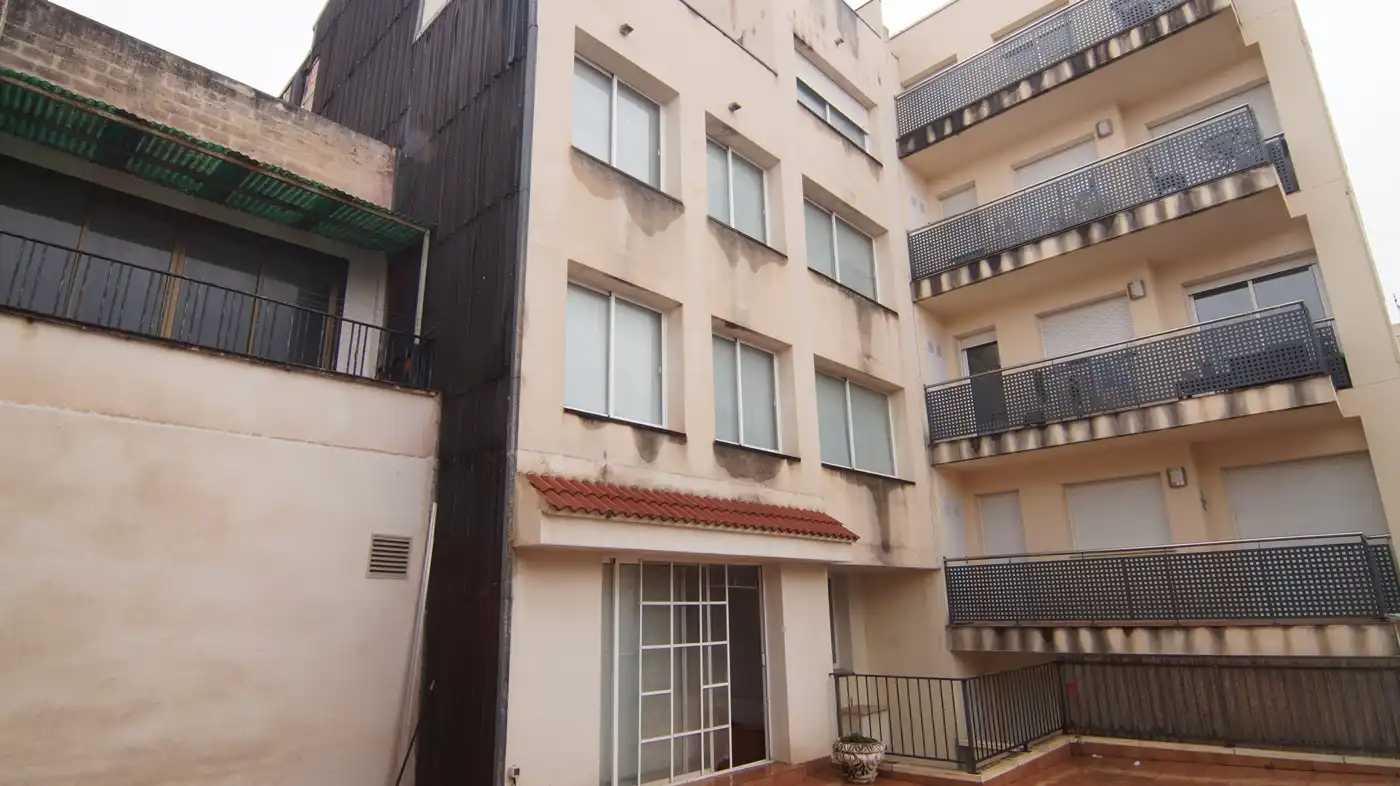 Vista exterior de Edifici en venda en L'Ametlla de Mar 