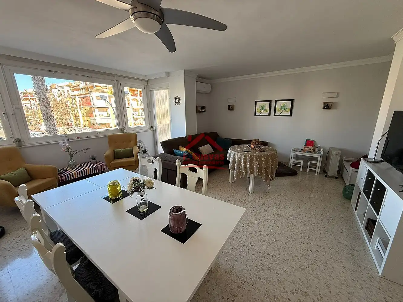 Wohnzimmer von Maisonette zum Verkauf in Vélez-Málaga mit Klimaanlage, Heizung und Terrasse