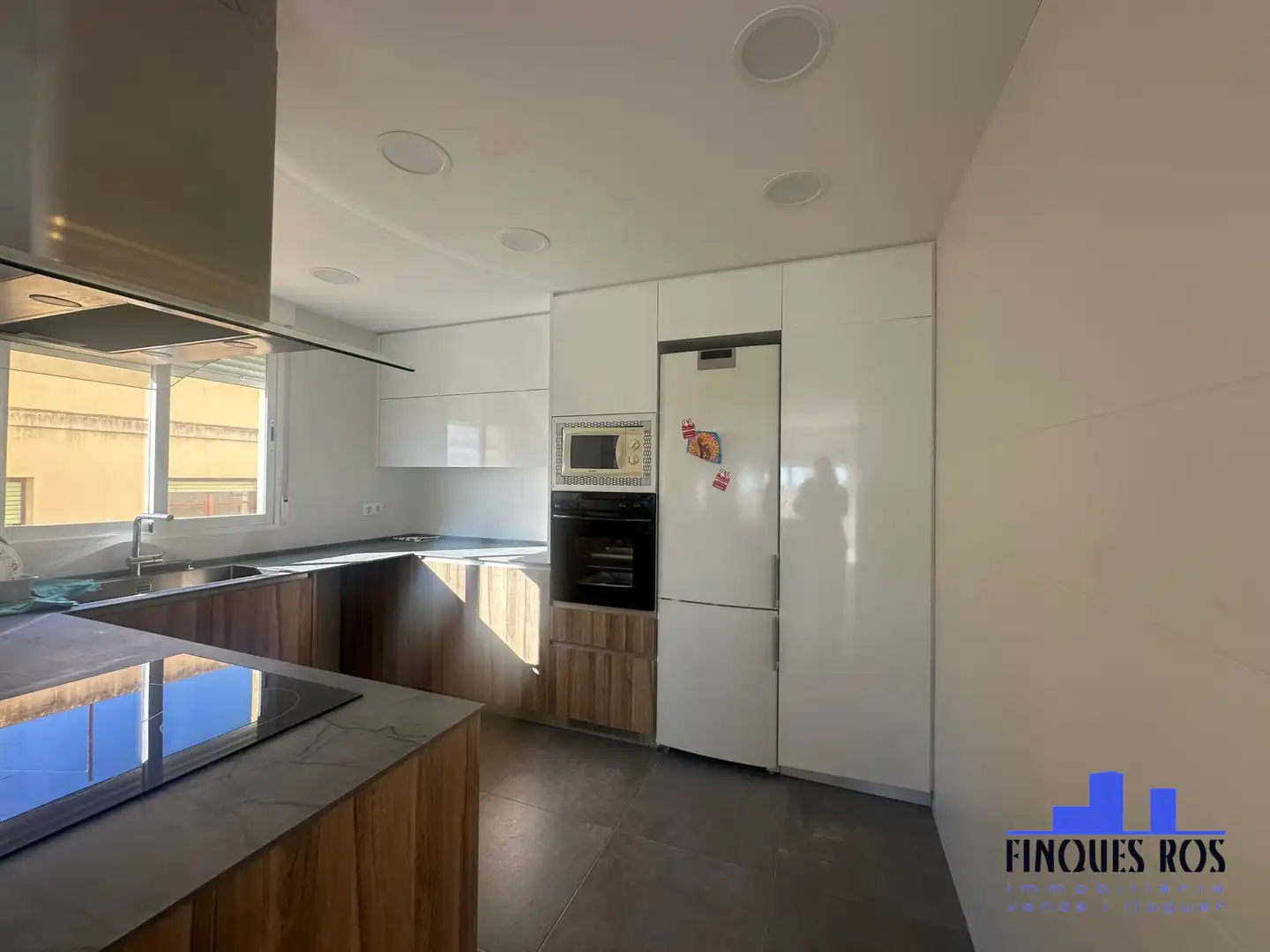 Flat with terrace for sale in Casco Urbano, imagen 2