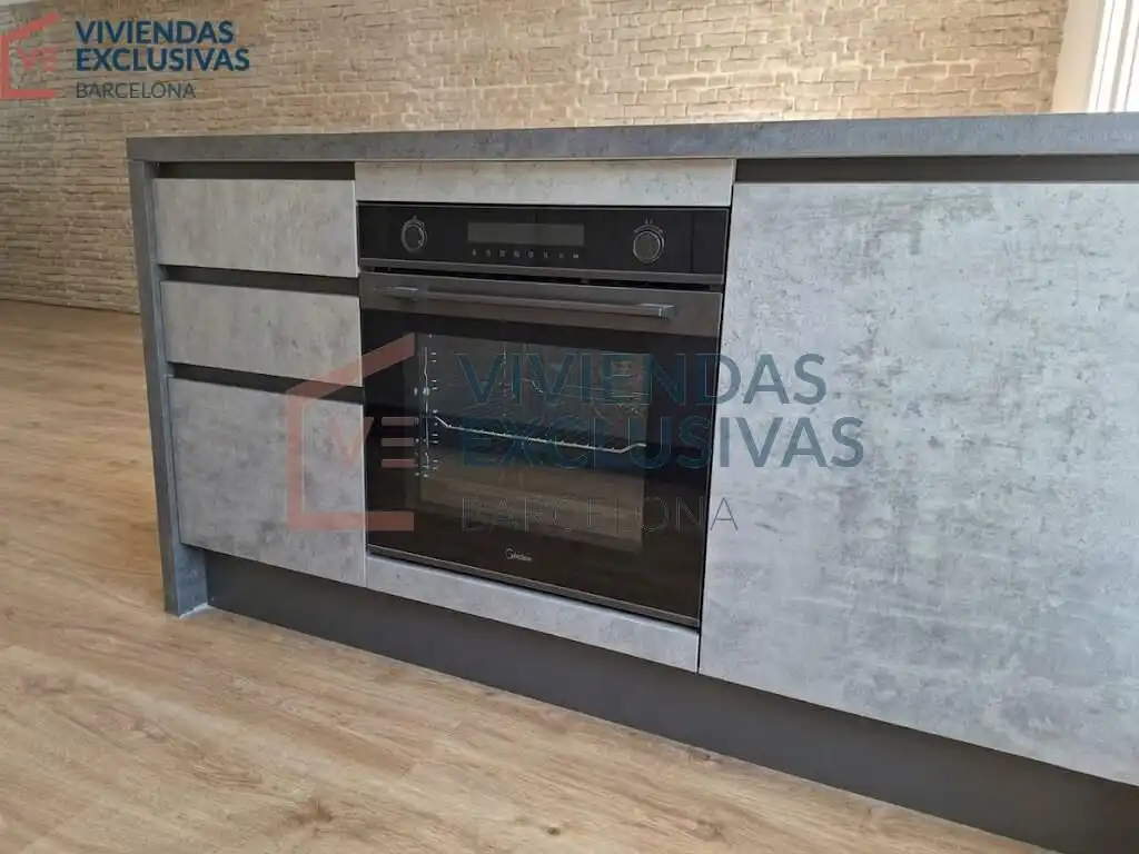 Piso con terraza en venta en Carrer de Viladomat, imagen 7