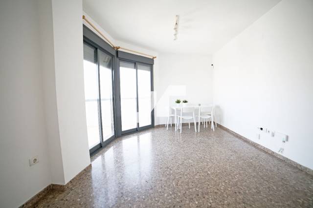 Piso en Venta en Virgen de la Cabeza en Llombai