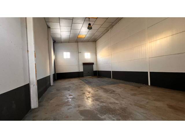 Nave industrial en Venta en Chinchilla de Monte-Aragón