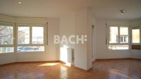 Wohnzimmer von Wohnung zum verkauf in Vic mit Heizung und Balkon