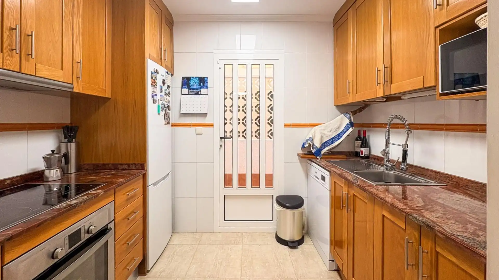 Cocina de Planta baja en venta en Elche / Elx con Calefacción, Jardín privado y Terraza