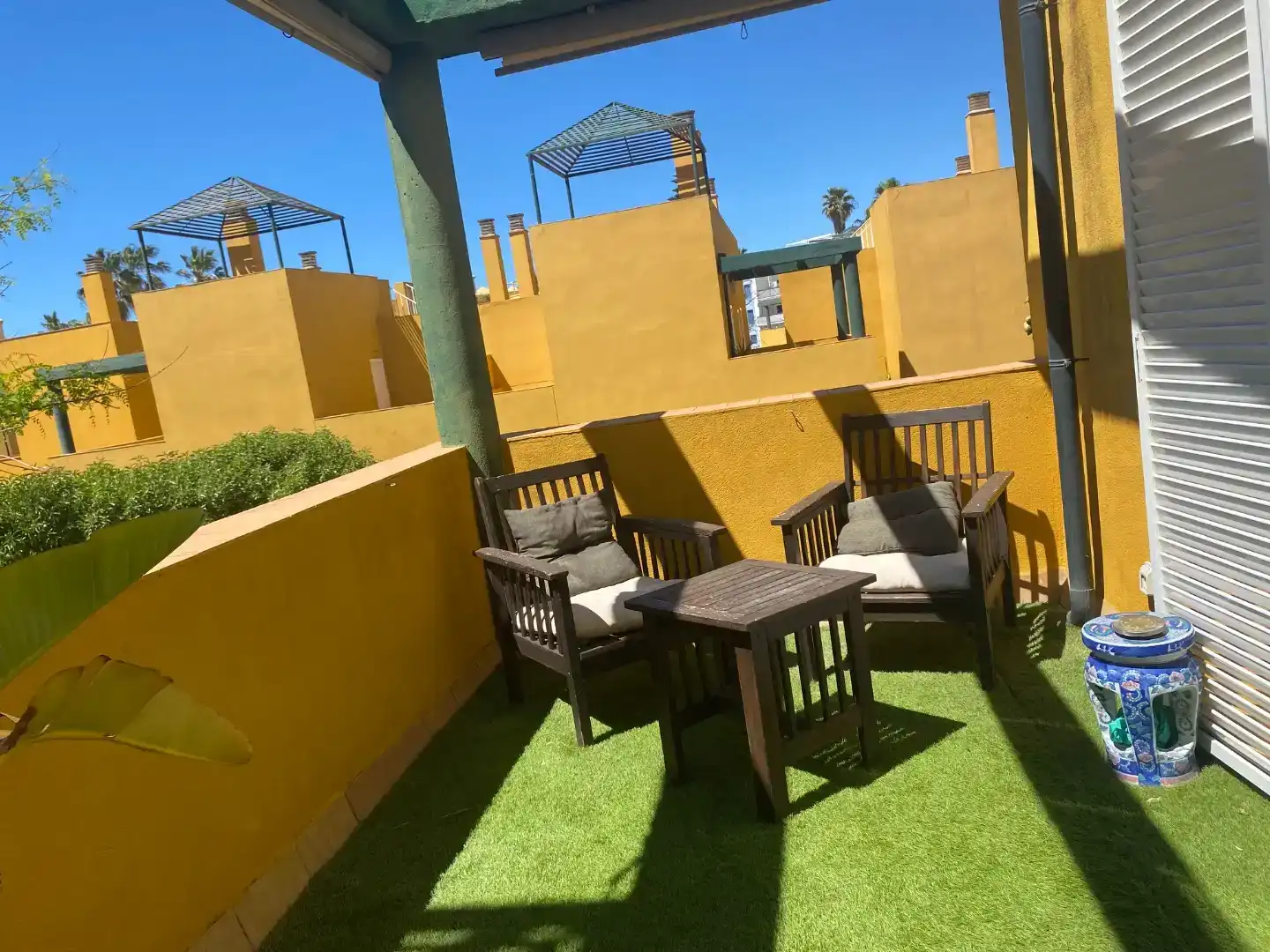 Terrassa de Pis en venda en Rota amb Aire condicionat, Jardí privat i Piscina