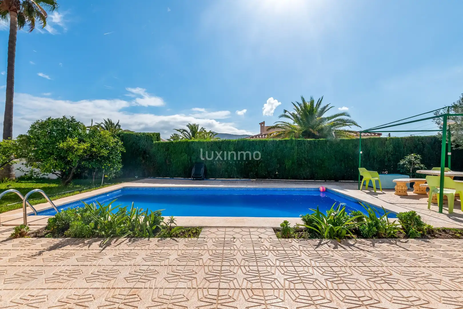 Swimming pool of Houses for sale in L'Alfàs del Pi  with Terrace, Storage room and Swimming Pool