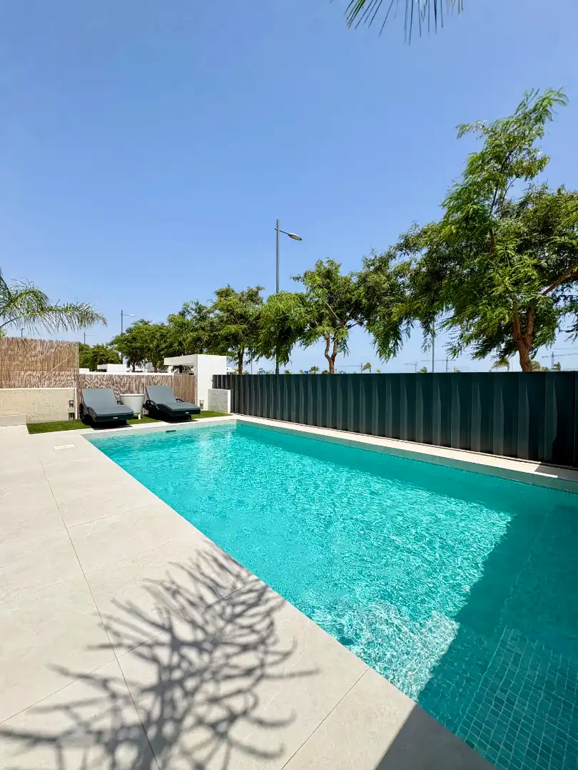 Piscina de Casa o xalet en venda en Torre-Pacheco amb Aire condicionat, Calefacció i Jardí privat