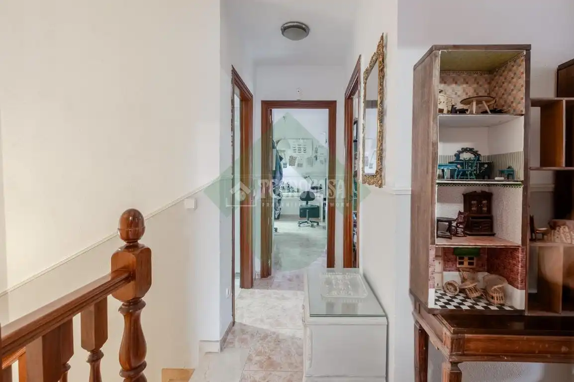 Casa adosada en venta en Serranillos del Valle con Calefacción y Jardín privado