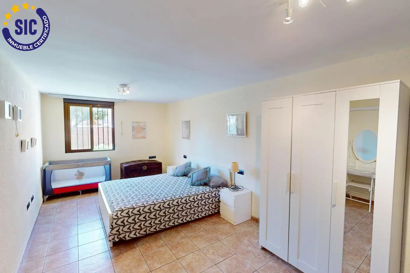 Habitación de Casa o chalet en venta en Benicasim / Benicàssim con Aire acondicionado, Jardín privado y Terraza