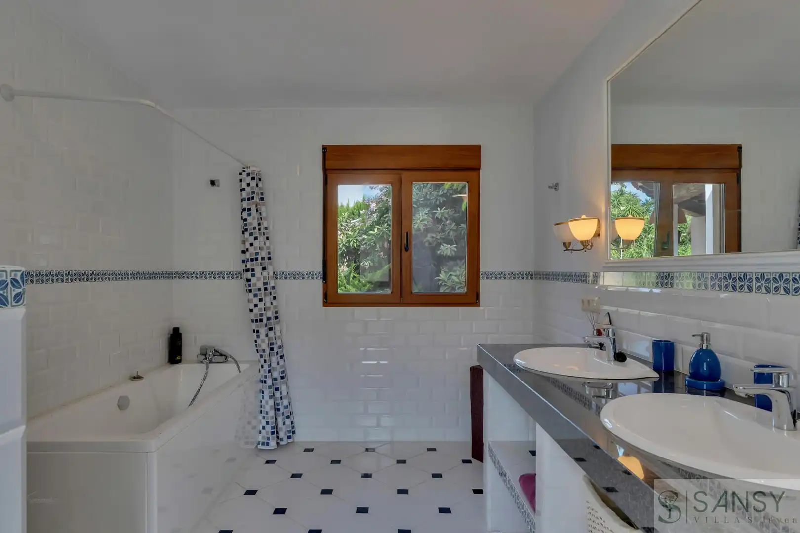 Baño de Casa o chalet en venta en Dénia con Aire acondicionado y Piscina