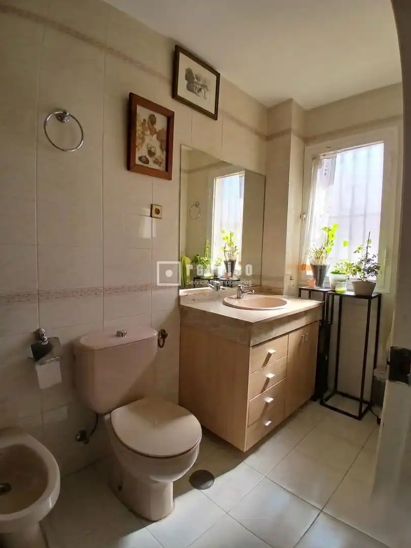 Badezimmer von Maisonette zum Verkauf in Benalmádena mit Klimaanlage, Heizung und Terrasse