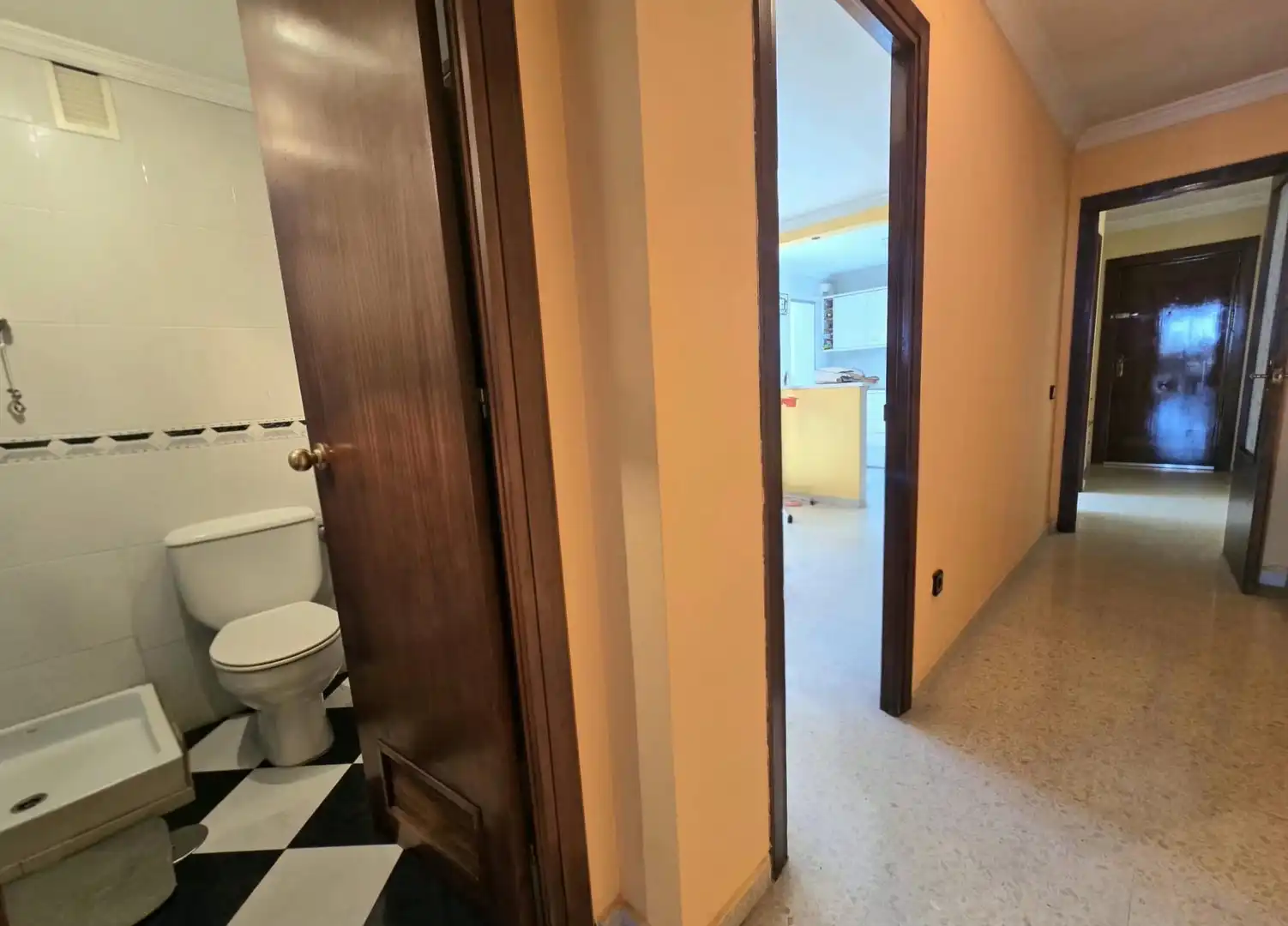 Piso en venta en Málaga con Jardín privado, Terraza y Amueblado