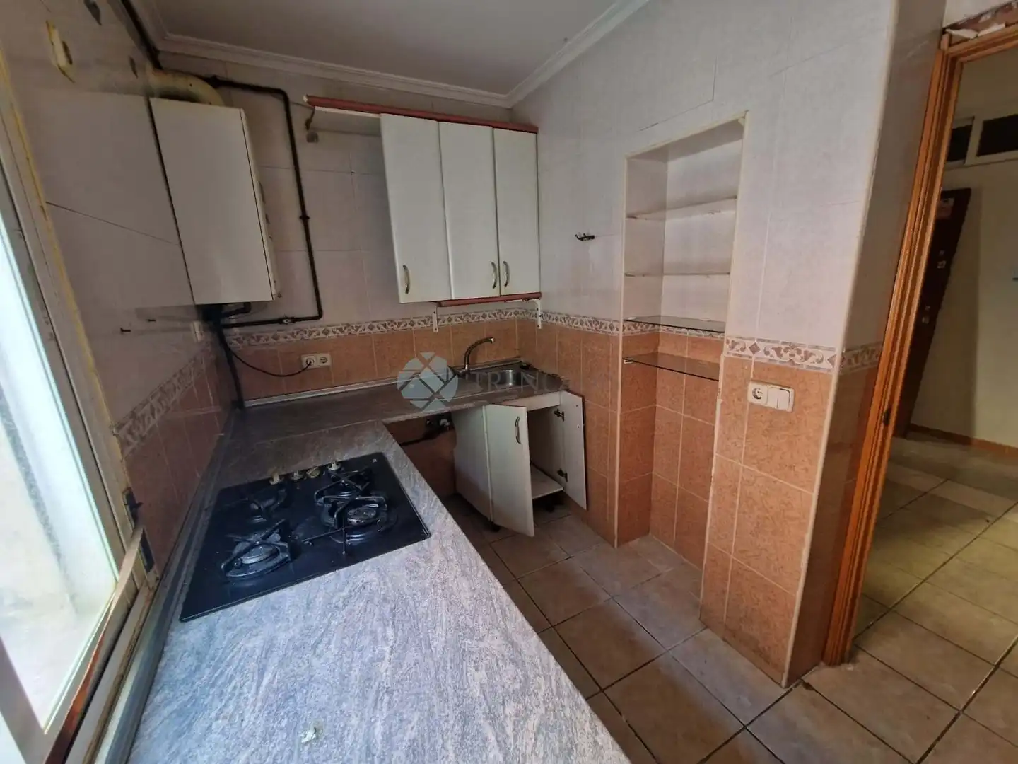 Kitchen of Flat for sale in Madrid