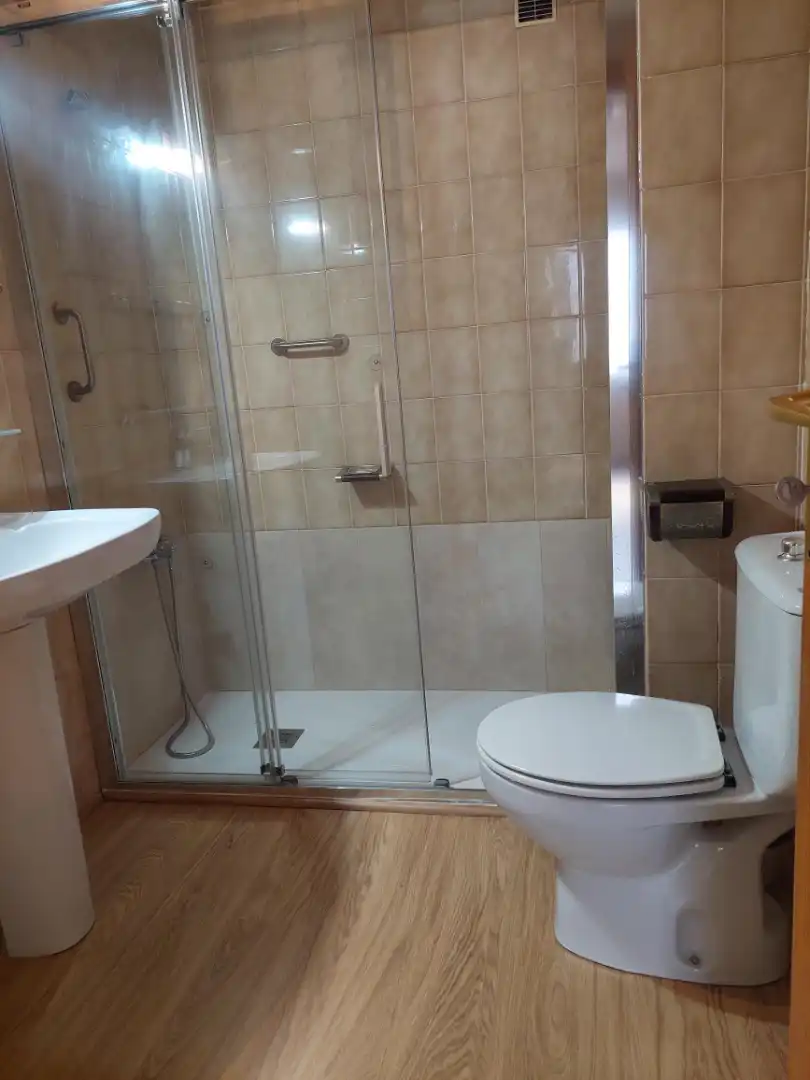 Bathroom of Flat for sale in  Palma de Mallorca  with Heating and Balcony