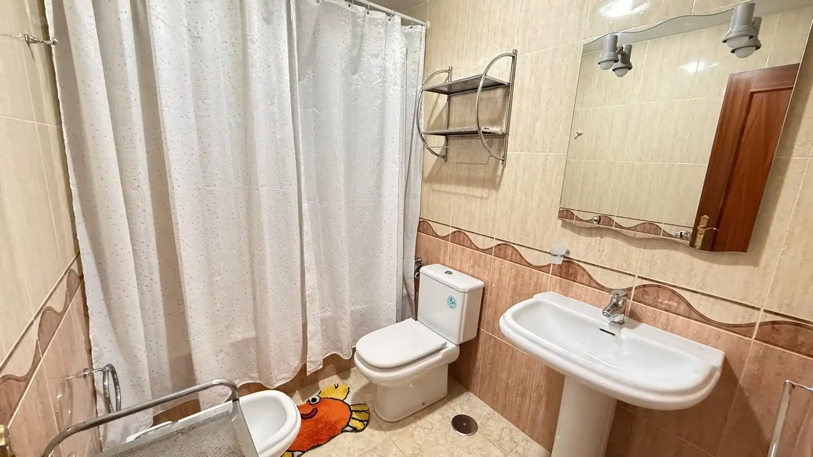 Bathroom of Flat for rent in Adra  with Air Conditioner and Furnished