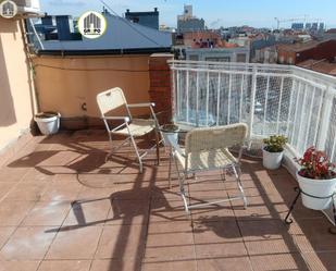 Attic to rent in Sant Pere