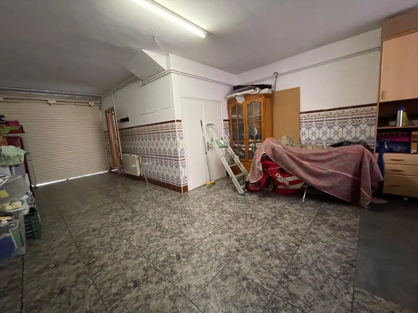 Casa adosada en venda a Abrera