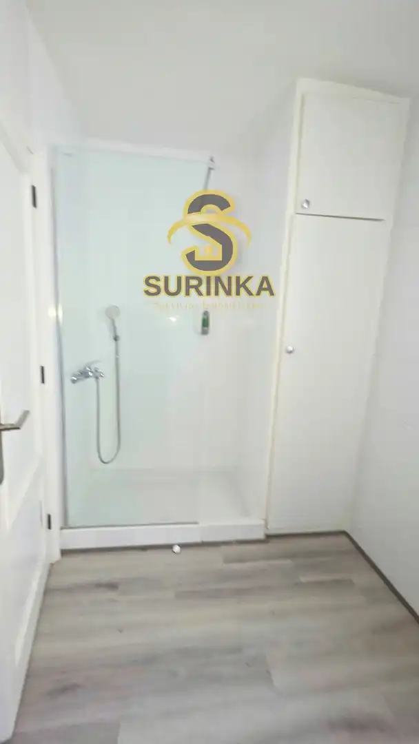 Baño de Piso de alquiler en Telde con Terraza y Amueblado