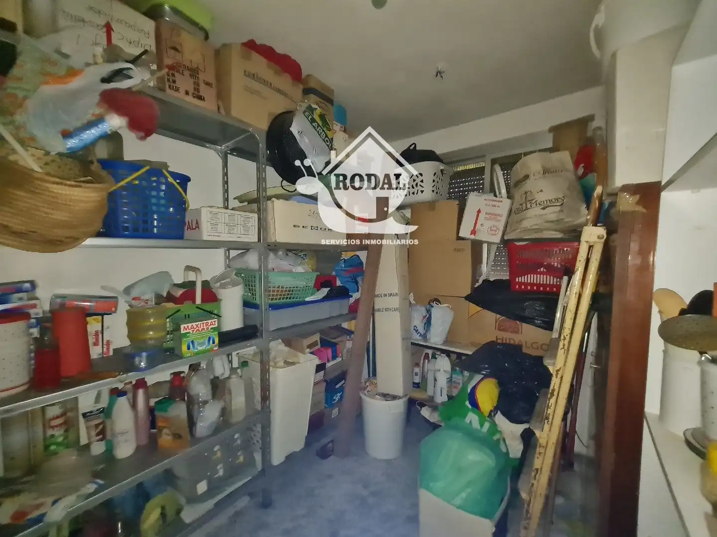 Piso en venta en Almería con Calefacción, Amueblado y Horno