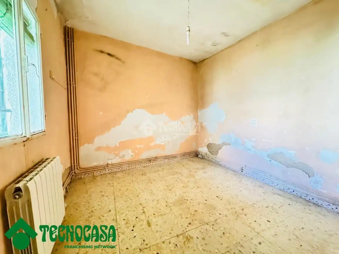 Casa o xalet en venda en Las Ventas Con Peña Aguilera amb Calefacció i Jardí privat
