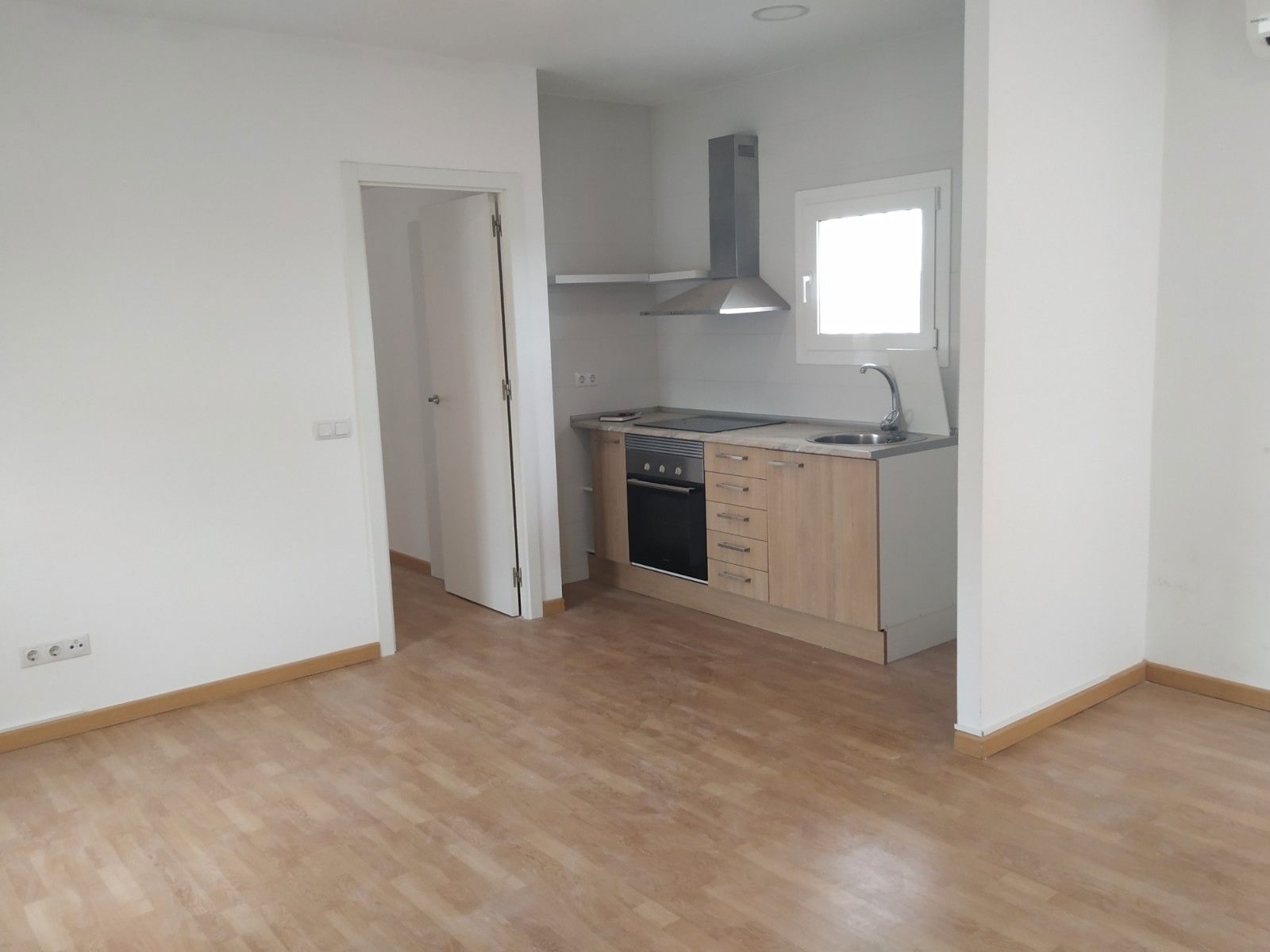 Apartamento de alquiler en Carrer de Felip II, Navas