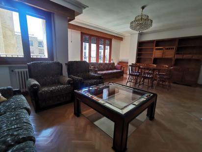 Living room of Flat to rent in Salamanca Capital  with Balcony