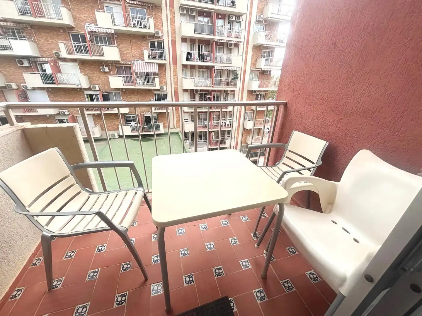 Vivienda con piscina en venta en Avenida Gamonal, imagen 13