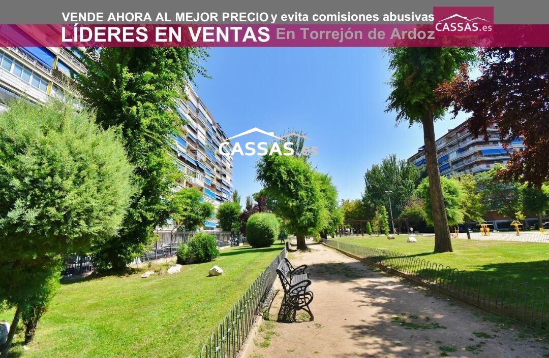Vista exterior de Pis en venda en Torrejón de Ardoz amb Aire condicionat