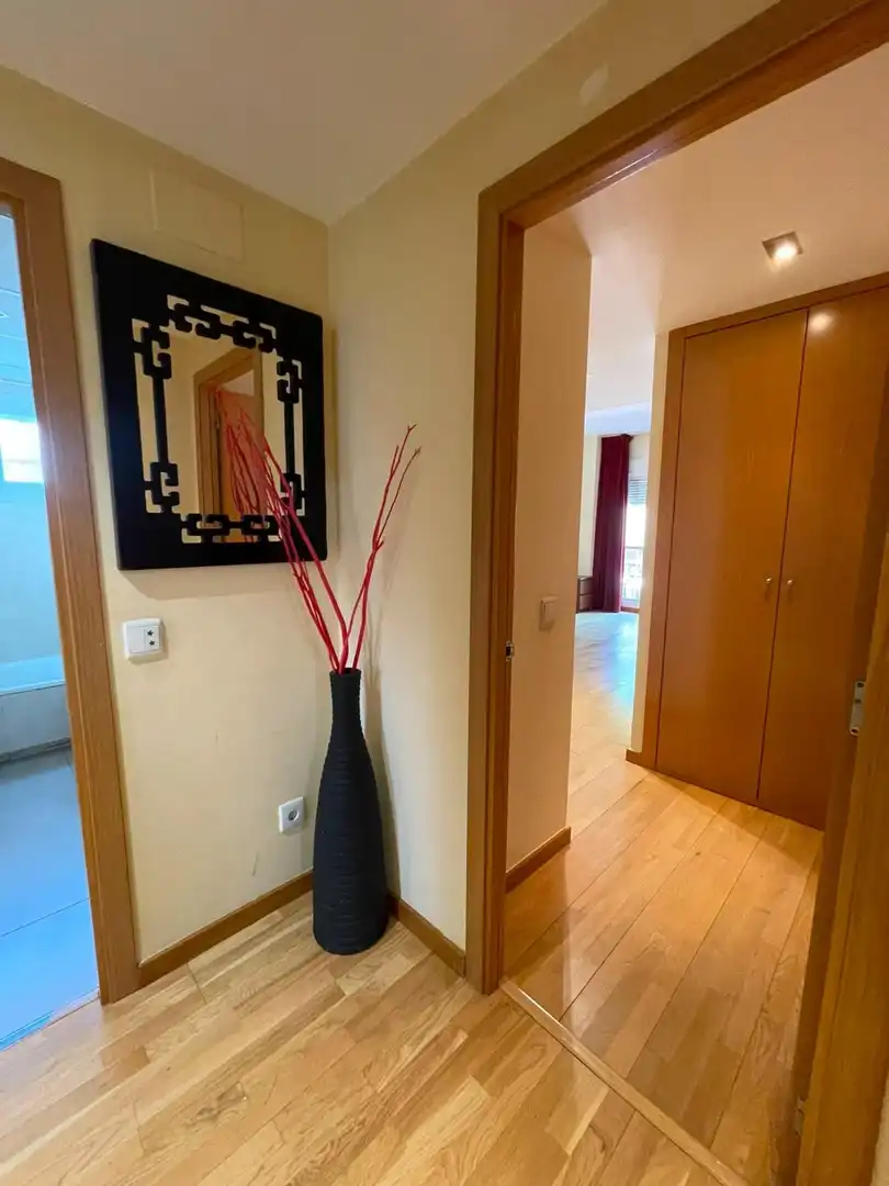 Wohnung zur Miete in Las Rozas de Madrid mit Klimaanlage, Heizung und Terrasse