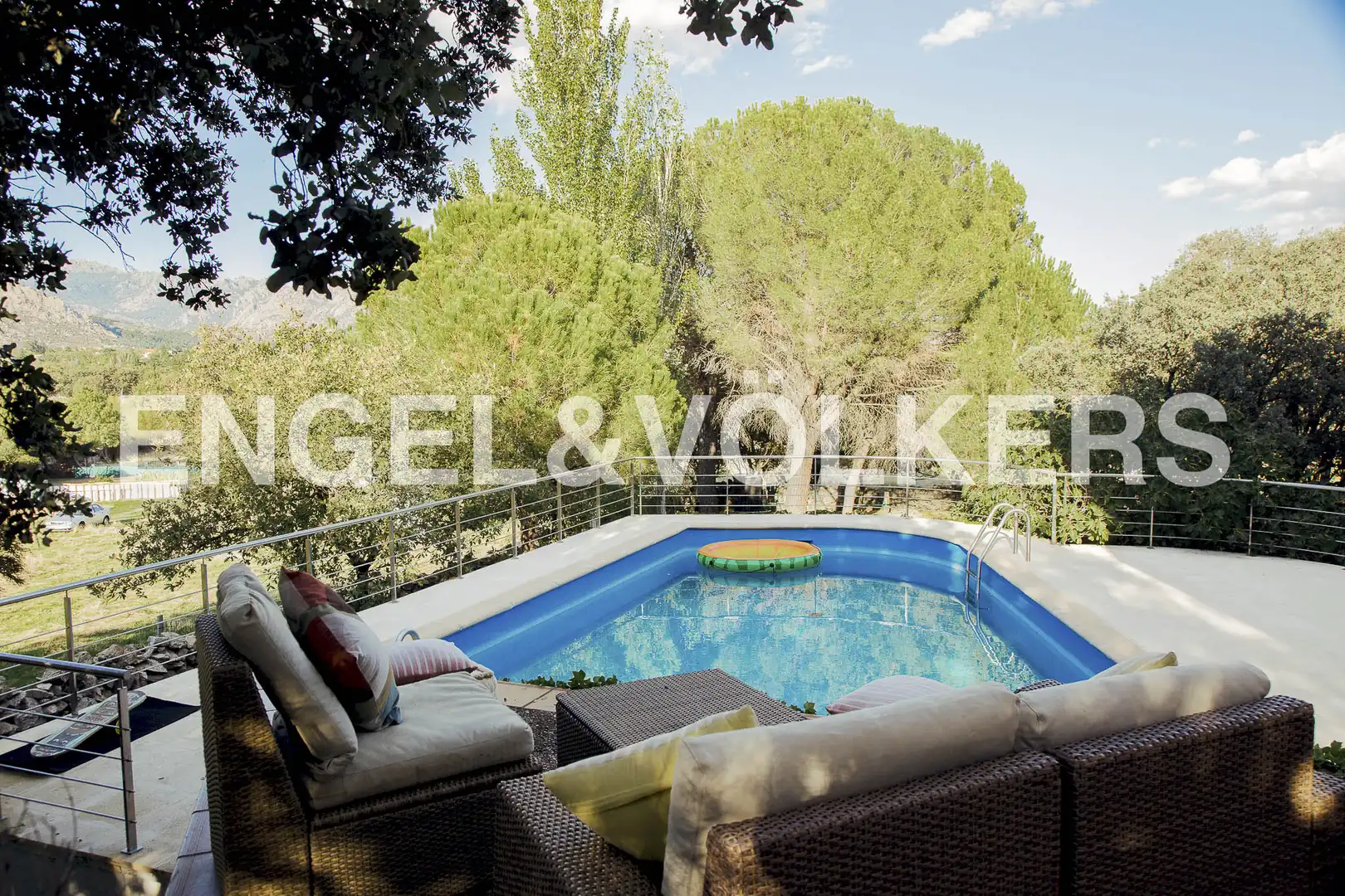 Swimming pool of Houses for rent in El Boalo - Cerceda – Mataelpino  with Air Conditioner, Heating and Private garden