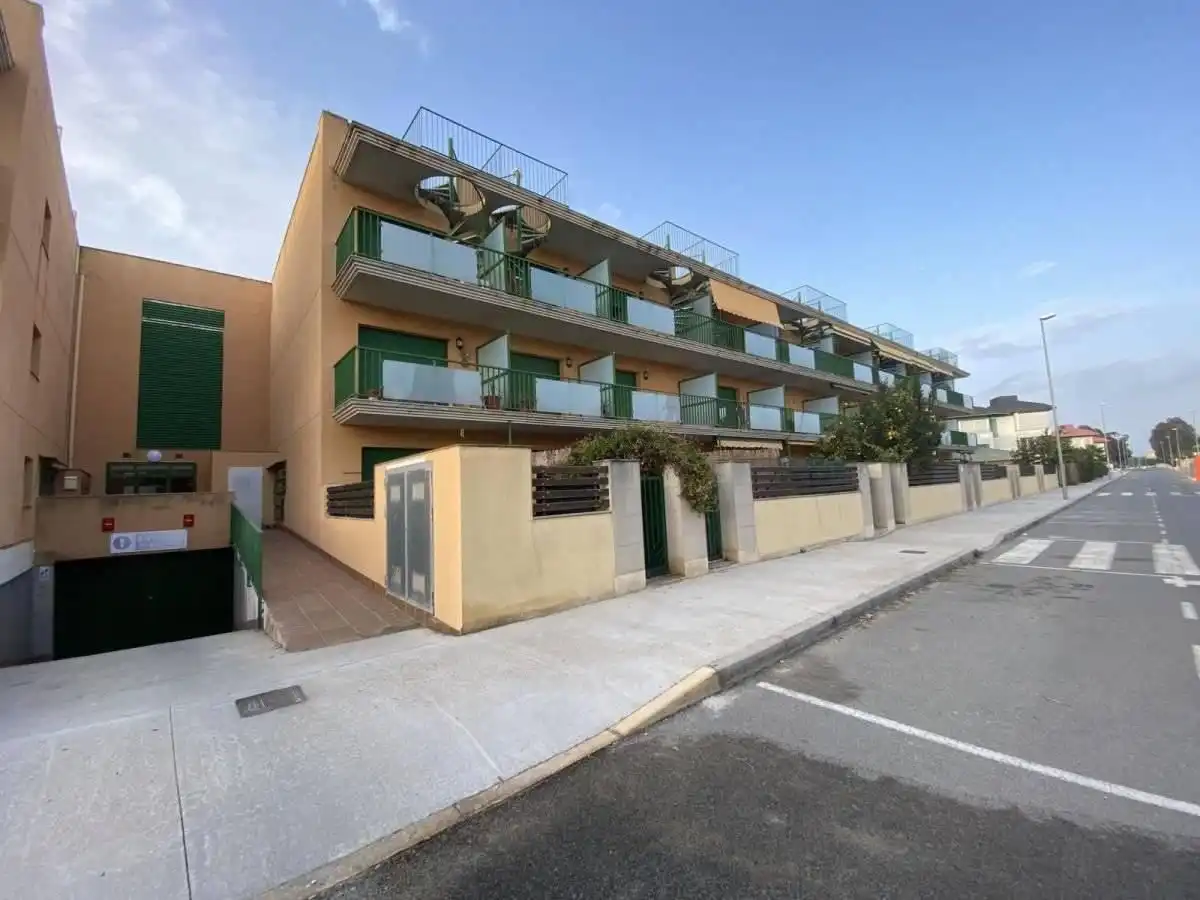 Vista exterior de Apartamento en venta en Amposta con Aire acondicionado