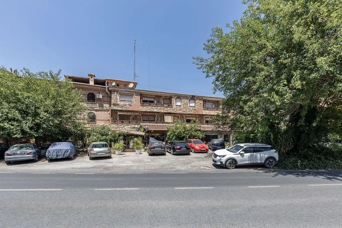 Inmuebles singulares con ascensor en venta en Cenes de la Vega, imagen 4