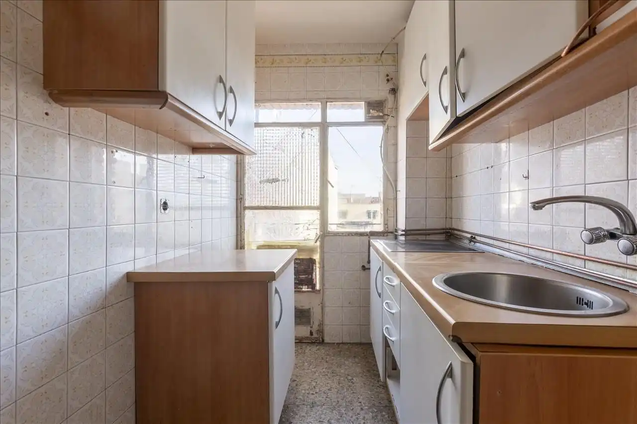 Cuina de Pis en venda en Madrid amb Aire condicionat i Terrassa