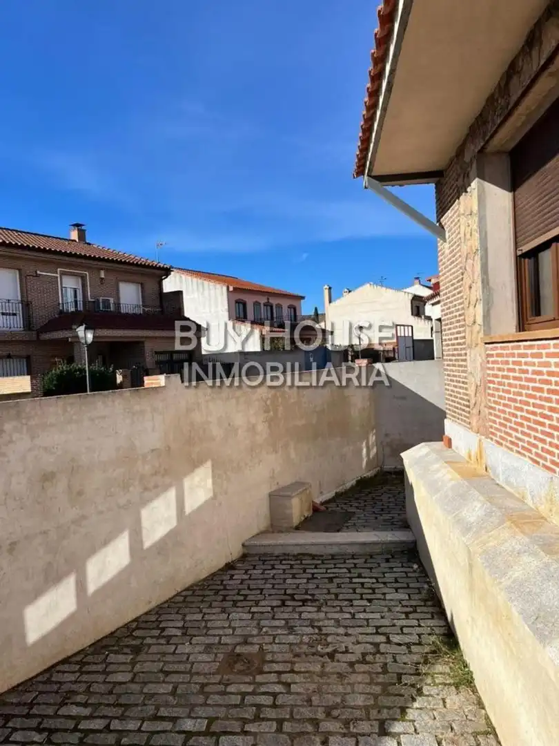 Chalet con jardín en venta en Calle Pocilla 17, imagen 7