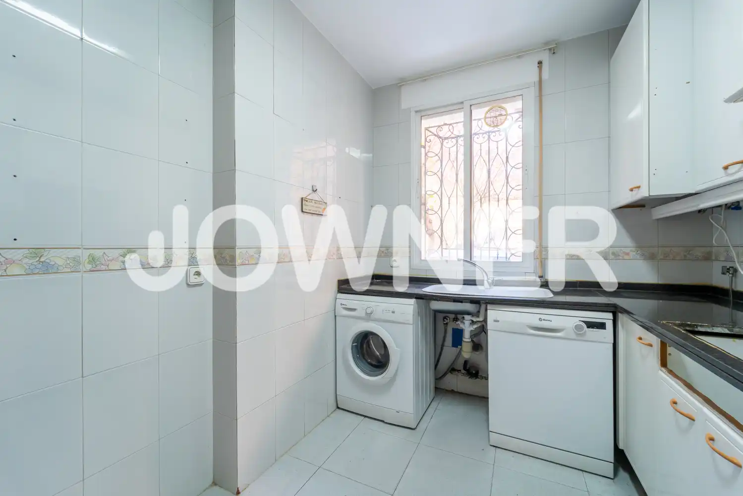 Cocina de Piso de alquiler en Madrid con Calefacción, Trastero y Lavadora