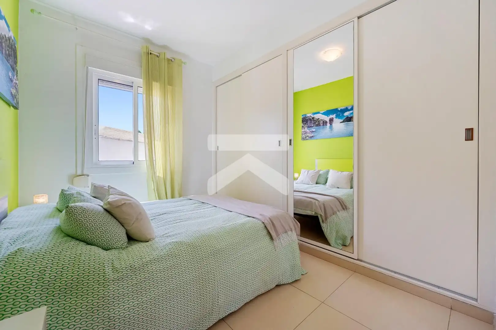Habitación de Casa o chalet en venta en Tarragona con Aire acondicionado, Calefacción y Jardín privado