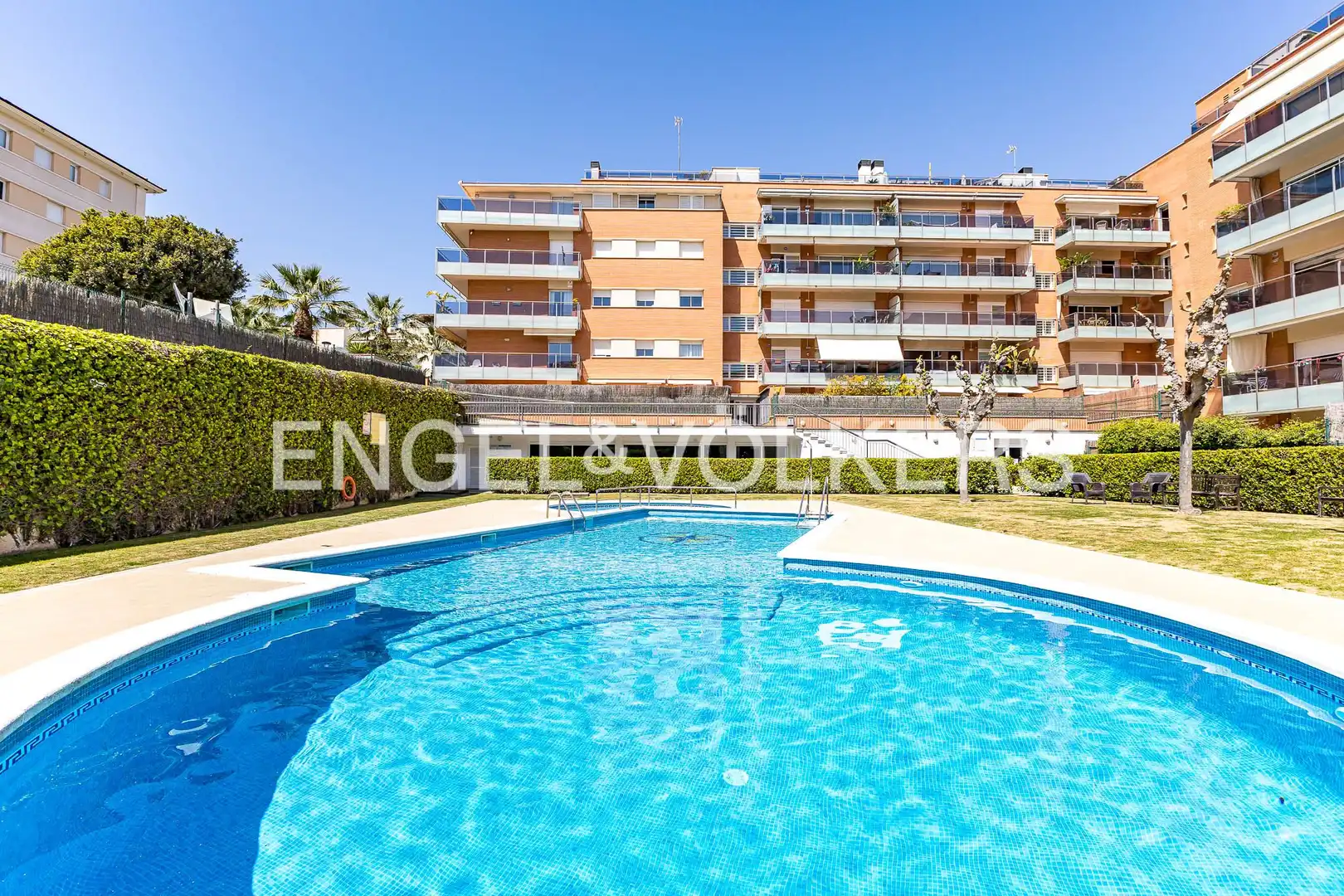 Piscina de Pis de lloguer en Sitges amb Aire condicionat, Calefacció i Piscina