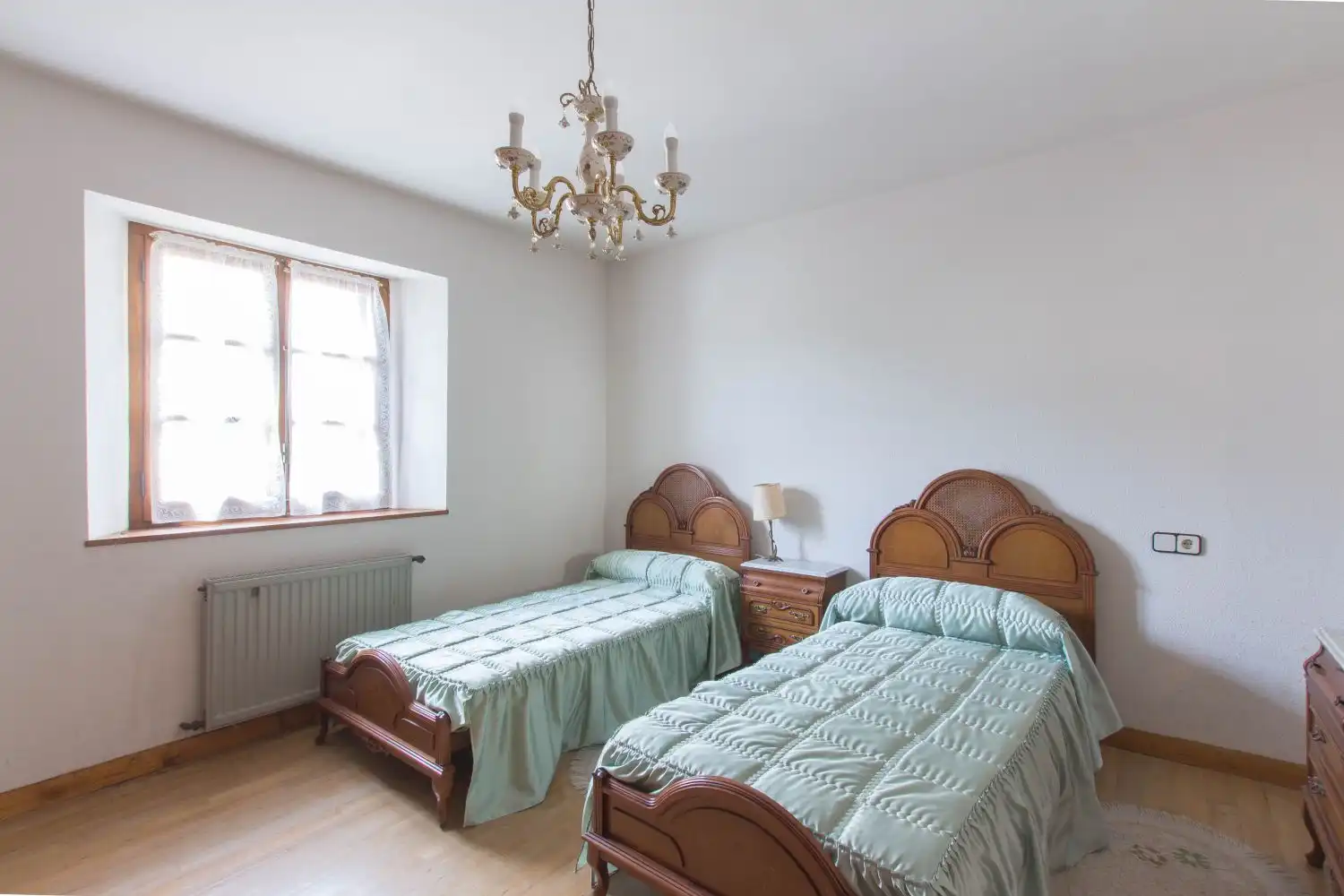 Habitación de Casa o chalet en venta en Atetz con Calefacción, Terraza y Amueblado
