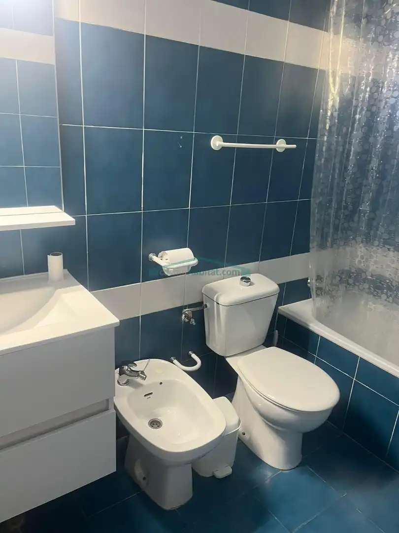 Bany de Casa o xalet de lloguer en Paterna amb Aire condicionat, Jardí privat i Terrassa