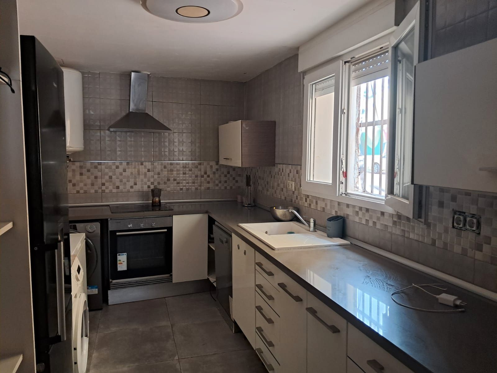 Kitchen of House or chalet for sale in Gandia  with Air Conditioner, Terrace and Oven