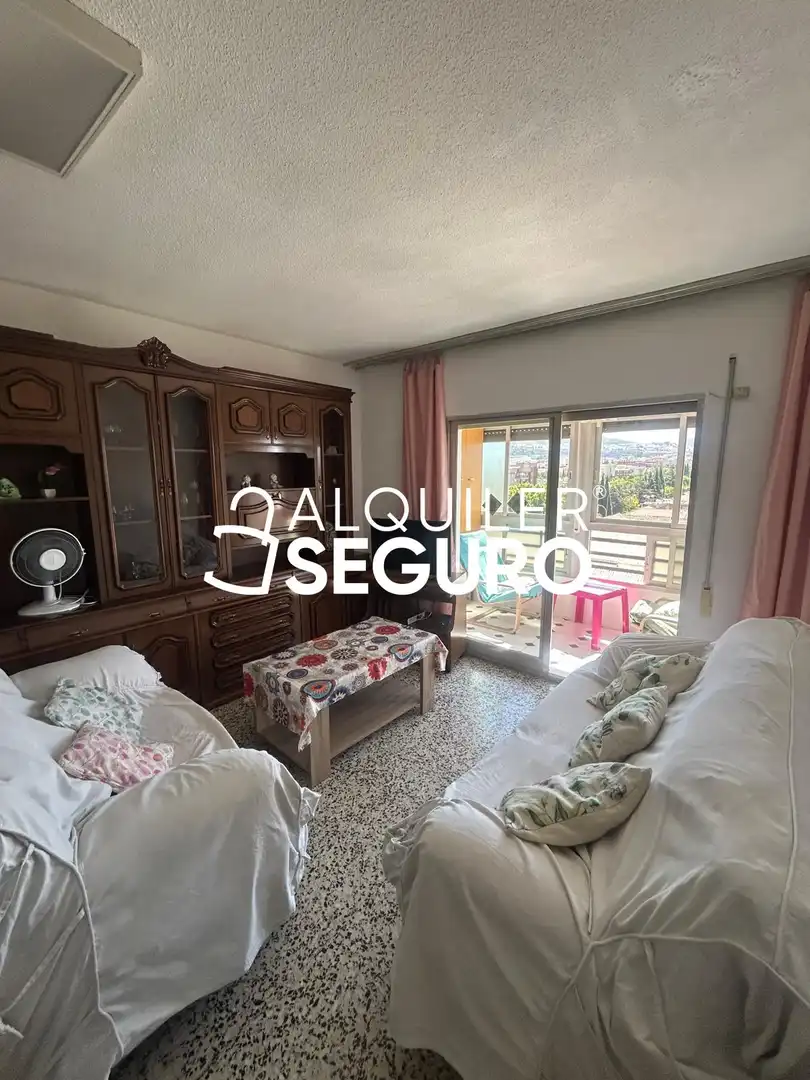 Flat with lift to rent in Doctor Vaca de Castro