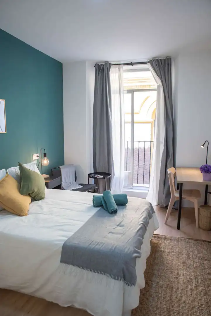 Bedroom of Flat for share in Madrid  with Air Conditioner, Heating and Terrace