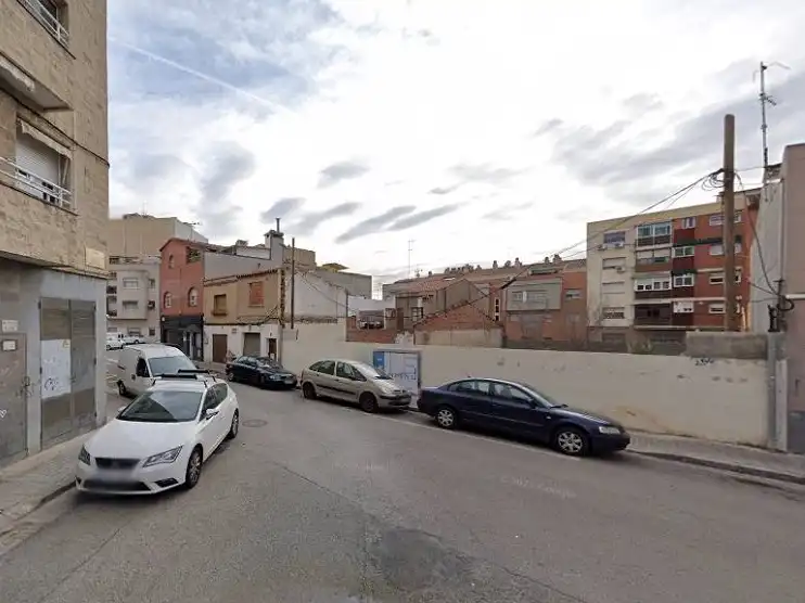 Wohnbaugrundstück zum Verkauf in Carrer de Fernando Poo 6, imagen 3