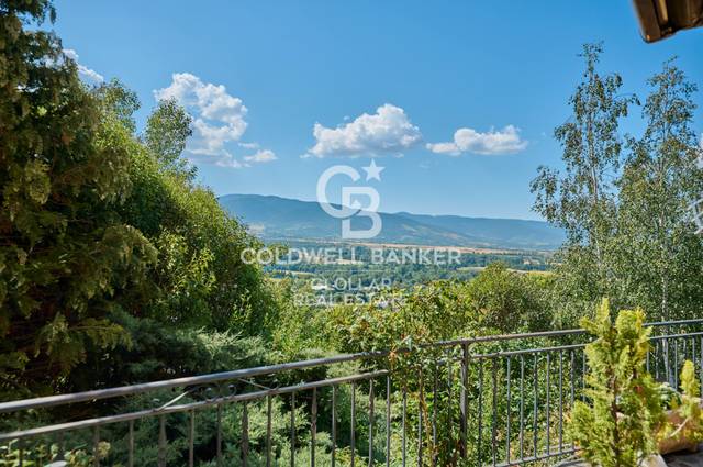 Casa-chalet en Venta en Carrer Dels Vignals en Estavar