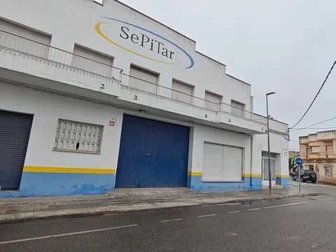 Vista exterior de Traster de lloguer en Deltebre