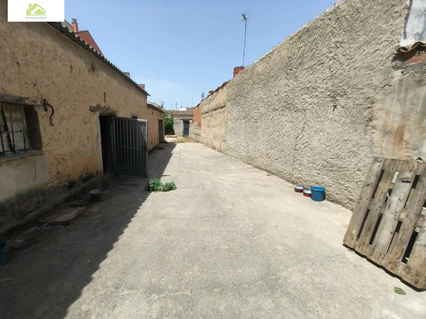 Vista exterior de Casa o xalet en venda en Zamora Capital  amb Traster