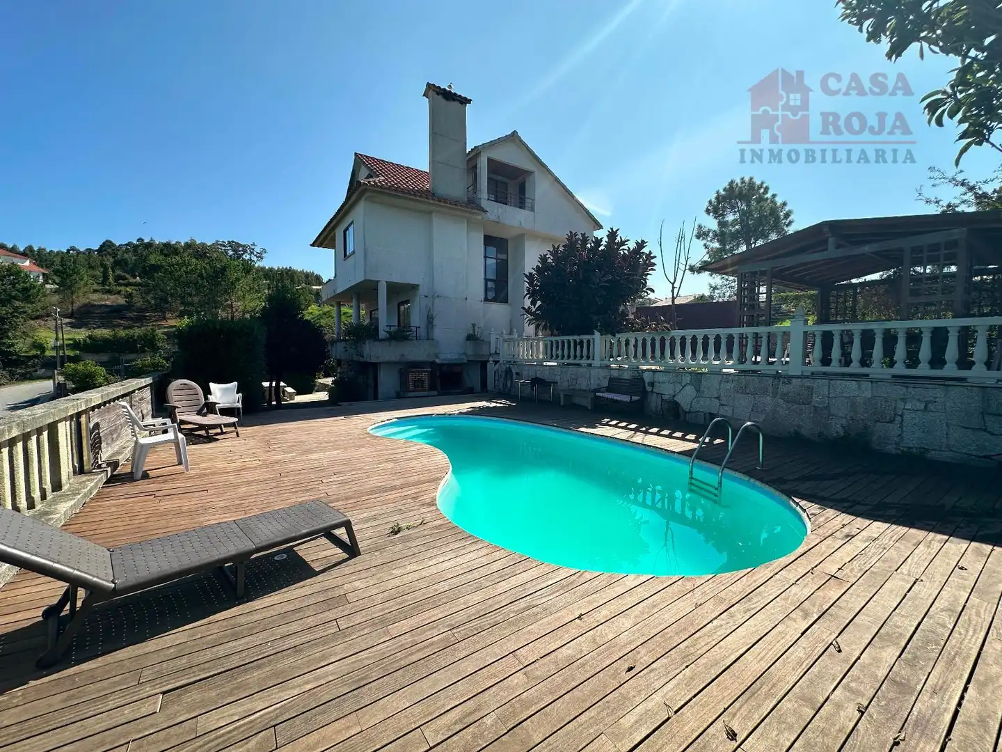 Swimming pool of Houses for sale in Cangas   with Air Conditioner, Heating and Terrace